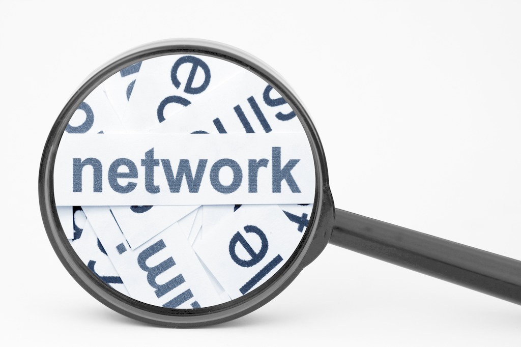 網站(zhàn)建設行(xíng)業(yè)的(de)特點及未來(lái)發展趨勢